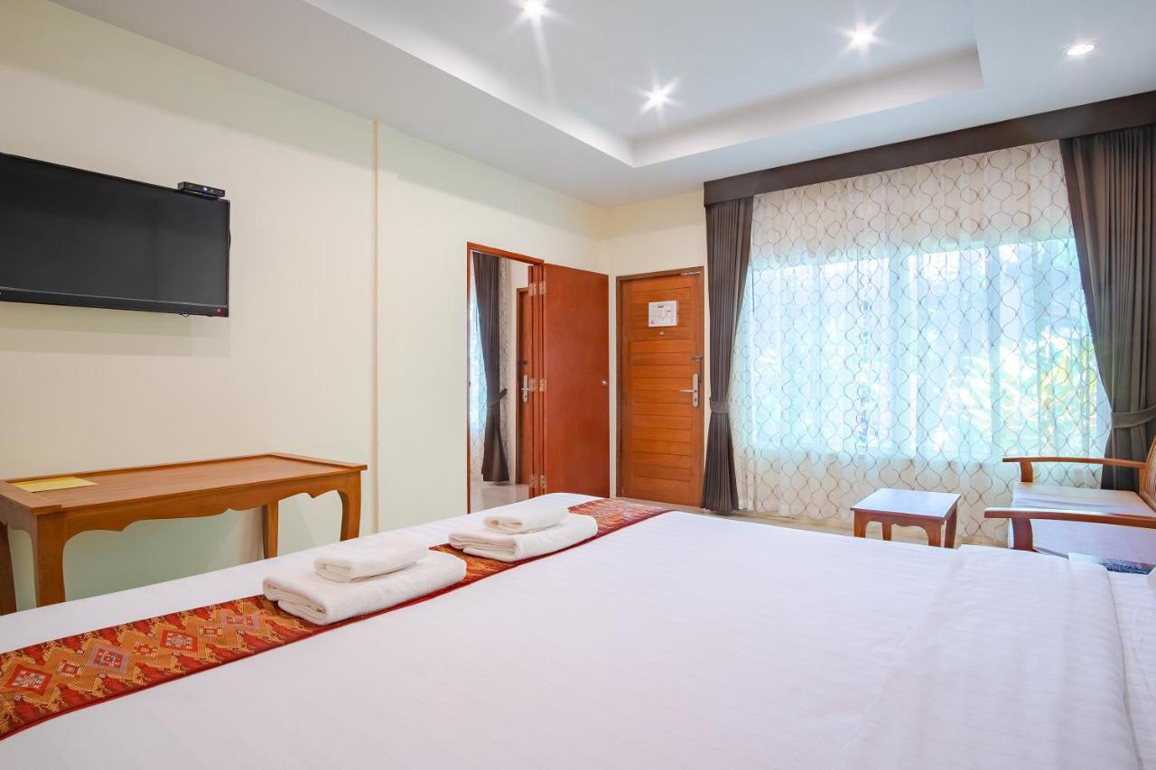Prayai Changthai Resort Phuket ภายนอก รูปภาพ