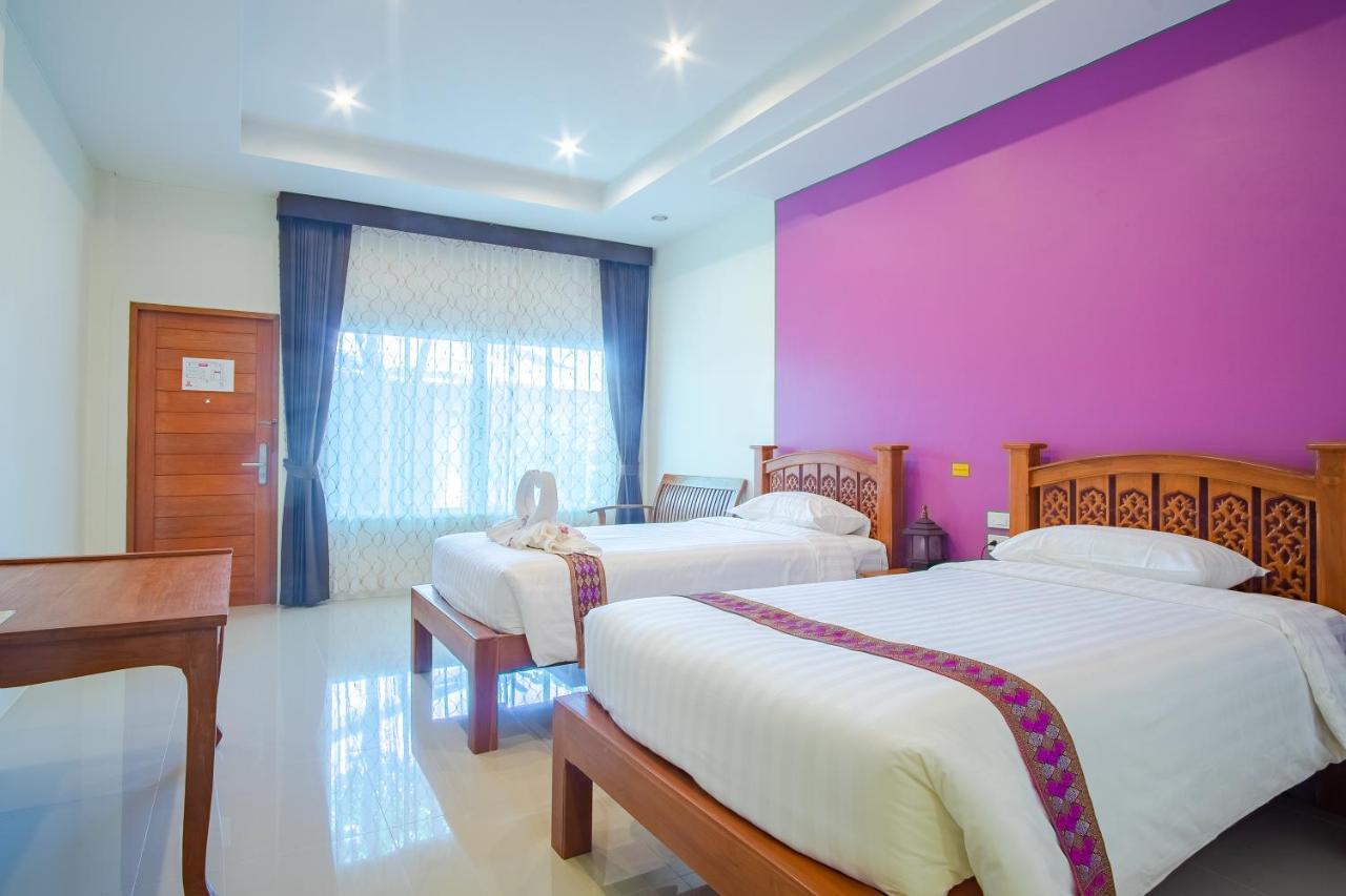 Prayai Changthai Resort Phuket ภายนอก รูปภาพ