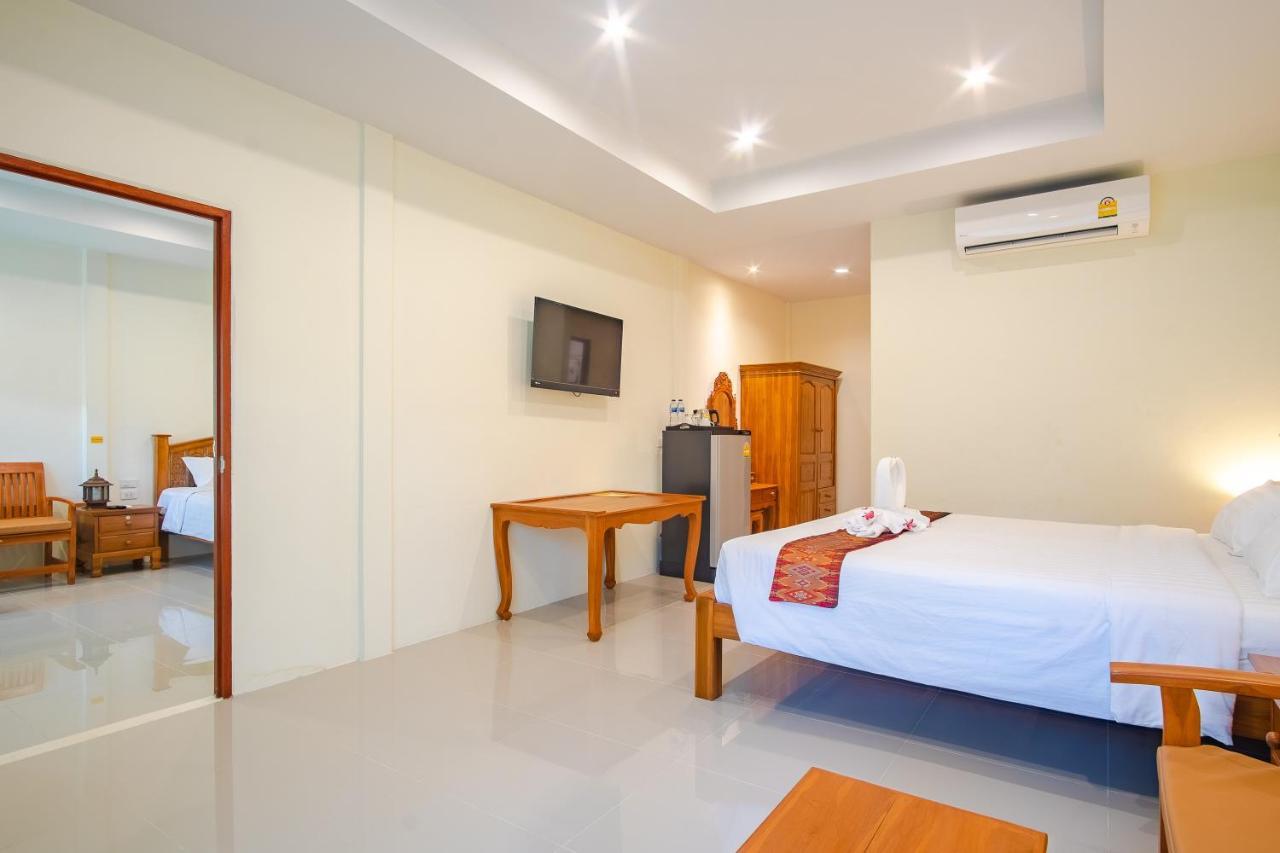 Prayai Changthai Resort Phuket ภายนอก รูปภาพ